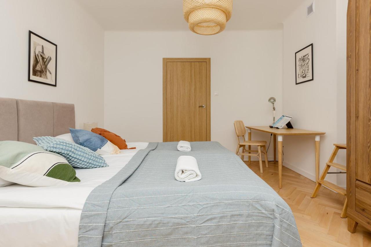 Tasteful Apartment In Warsaw City Center By Noclegi Renters Esterno foto